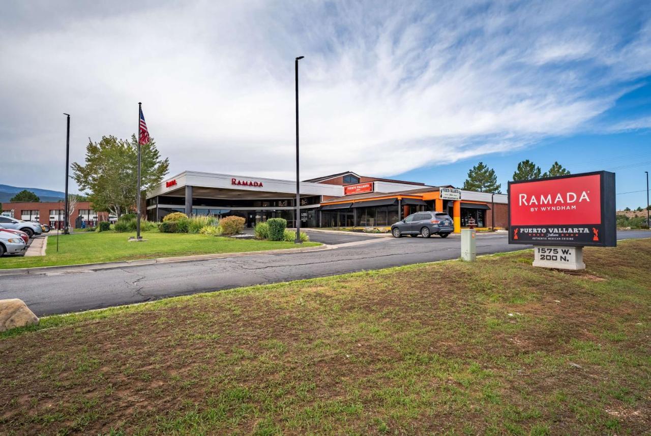 Ramada By Wyndham Cedar City Exteriör bild