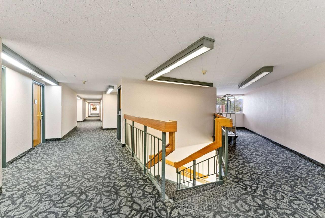 Ramada By Wyndham Cedar City Exteriör bild