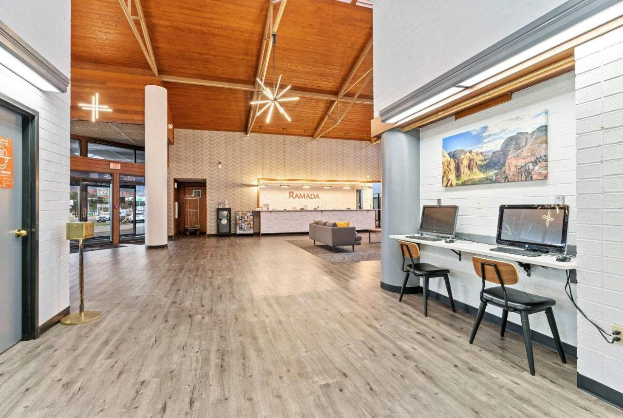 Ramada By Wyndham Cedar City Exteriör bild