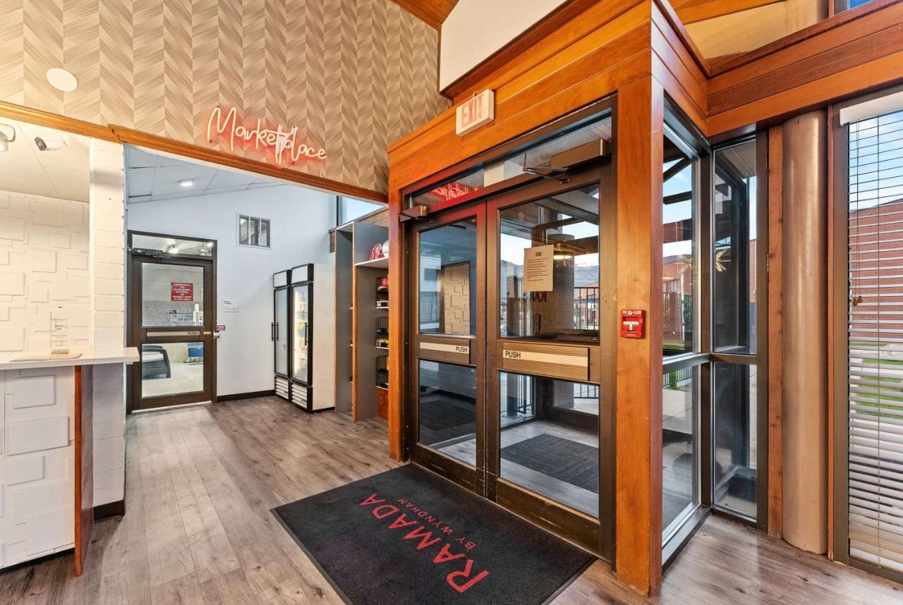 Ramada By Wyndham Cedar City Exteriör bild